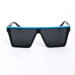 M-Zero — Negro · Azul cyan