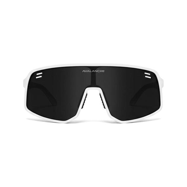 Cyclops - Black & White